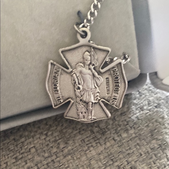 Firefighter Pendant Necklace - Silver - Picture 3 of 5